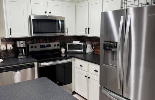 Stigler Cabin | Horton LodgennCharming new 3-bedroom 2 bath lodge with WiFi in serene Stigler