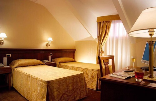 Rione XI Sant'Angelo Hotel | Hosianum Palace