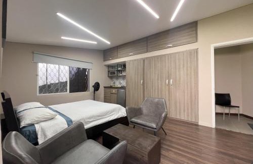 La Aguacatala Apartment | Hospedaje cerca a centro comercial de Santafé A104 By Roots Rentals