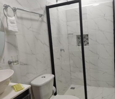 Puerto Triunfo Hotel | HOSPEDAJE EL ENSUEÑO