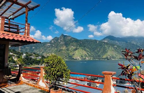 San Pedro La Laguna Hotel | Hospedaje González
