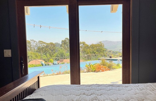 Somis House | Host an Event w/ Infinity Pool and Beautiful Views