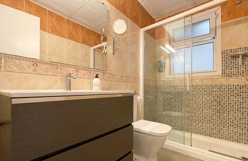 El Port Apartment | @Hostourist Bcn Fira GranVia Plaza Europa Justice