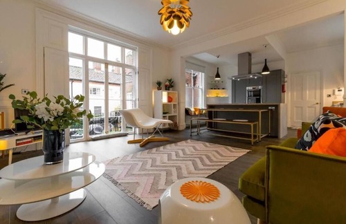 Norwich House | Host & Stay | All Saints Green Cottage