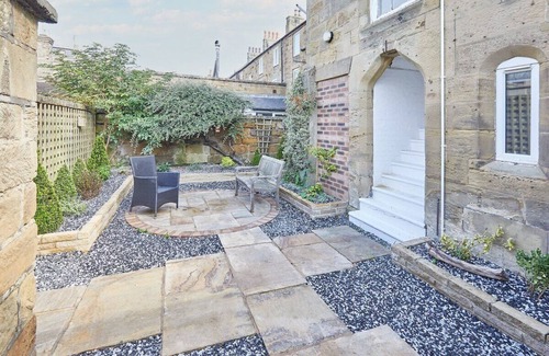 Marske-by-the-Sea Apartment | Host & Stay | Beach Retreat