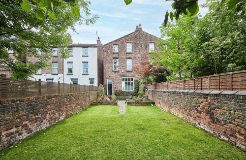 Liverpool House | Host & Stay | Beech Street
