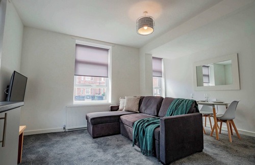Worcester Apartment | Host & Stay | Bromyard Flat 1