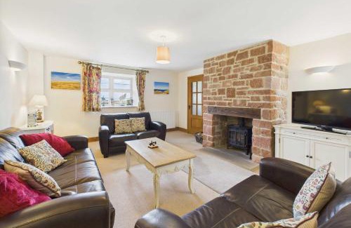 Berwick-upon-Tweed House | Host & Stay - Dolphin Dream