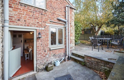 Pickering House | Host & Stay | Hall Garth