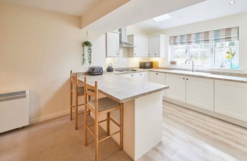 Belford House | Host & Stay | Melody's Cottage