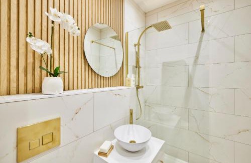 Birstall House | Host & Stay - Oakwell Cottage