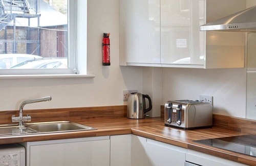 Seahouses Apartment | Host & Stay | Ocean Pearl