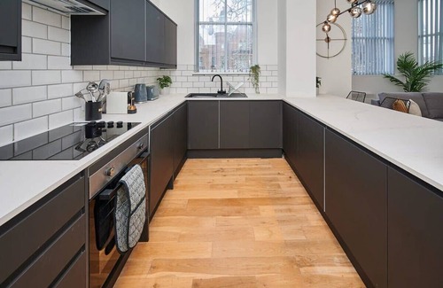 Liverpool Apartment | Host & Stay | Princes Place Hideaway III
