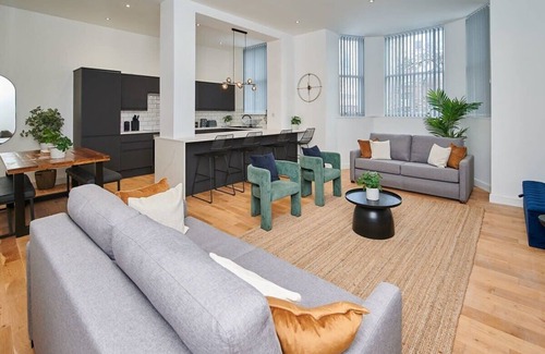 Liverpool Apartment | Host & Stay | Princes Place Hideaway III