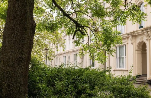 Liverpool Apartment | Host & Stay | Princes Place Hideaway II