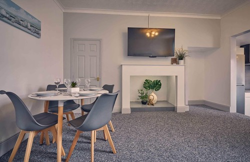 Seaton Delaval House | Host & Stay | Silverlinings