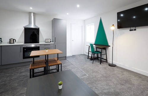 Redcar Apartment | Host & Stay | Station Locke, Apartment 4