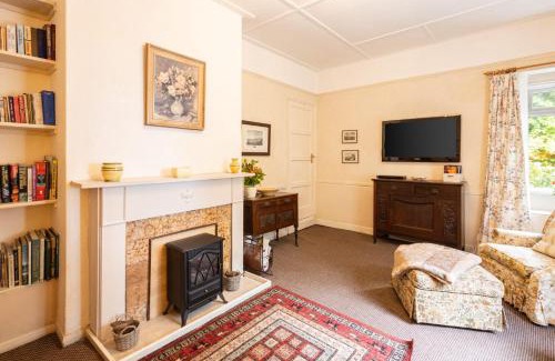 South Charlton Apartment | Host & Stay - Summerhill Court Lodges