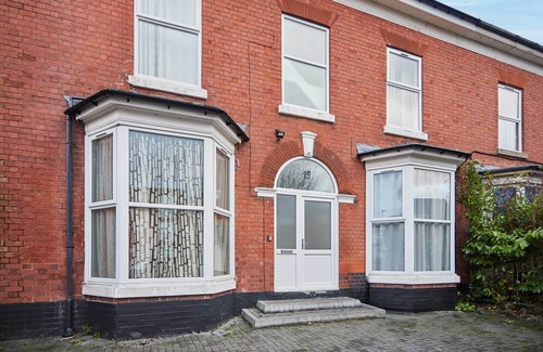 Balti Triangle Apartment | Host & Stay | Trafalgar Road