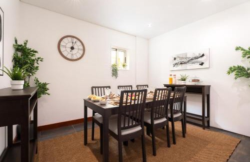 Sao Mamede de Infesta House | Host Wise - Charming Cozy Rooms