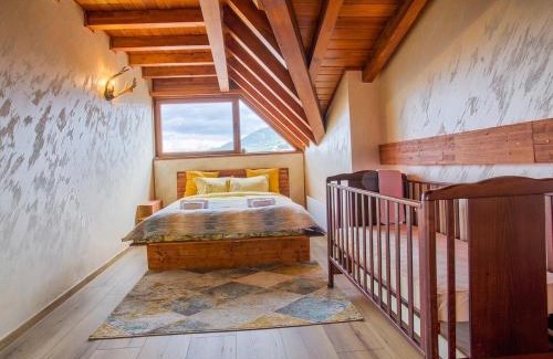 Shiligarnika Apartment | Host2U Penthouse 2-Bedrooms The Best View - Free Parking