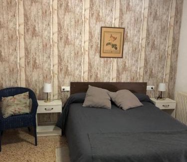 Tivissa House | Hostal Braseria Missamaroi