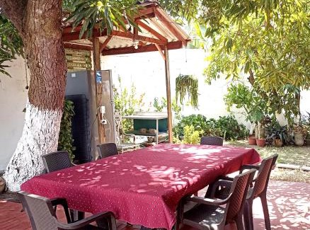 Tolu House | Hostal CORALES