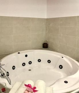 Alcala de Guadaira House | Hostal El Castillo Alcala De Guadaira