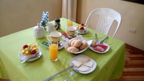 San Juan Bautista House | Hostal Geminis