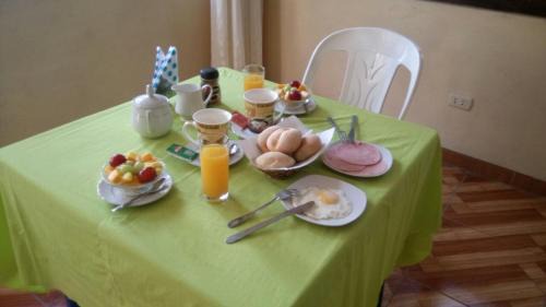 San Juan Bautista House | Hostal Geminis