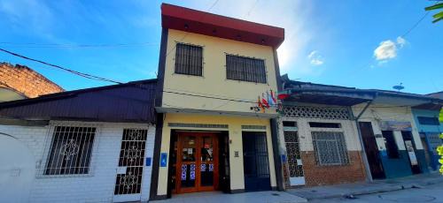 Iquitos Hotel | Hostal Huayruro