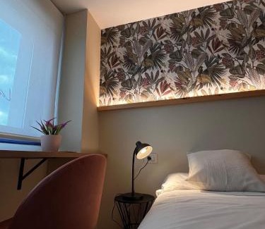 Culleredo House | Hostal LA POETISA - Auto Check-in