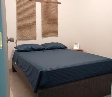 Jardin House | Hostal Naty luna - sede alterna