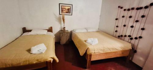 Puerto Inca House | hostal y campikg el tenplo