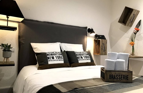 Amberieux-en-Dombes Hotel | Hostellerie des Bichonnières