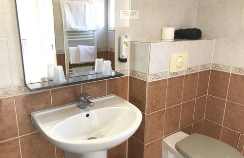 Nangis Hotel | Hostellerie du Châtel Les Billettes