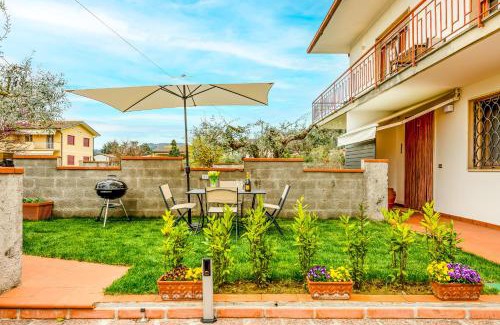 Vicopelago Apartment | Hostly-Il Viale-Garden House between Pisa e Lucca