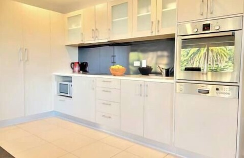Whitianga Apartment | Hosts on the Coast Esplanade Harbour View Apartment 111