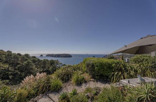 Hahei House | Hosts on the Coast Hahei Moana