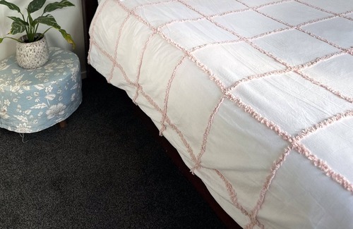 Omokoroa House | Hosts on the Coast - Opulent Omokoroa Escape