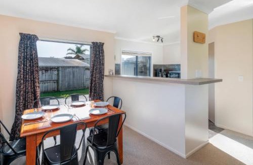 Cooks Beach House | Hosts on the Coast - Seas the Day