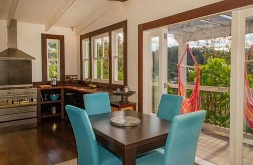 Tairua House | Hosts on the Coast Tairua Treehouse