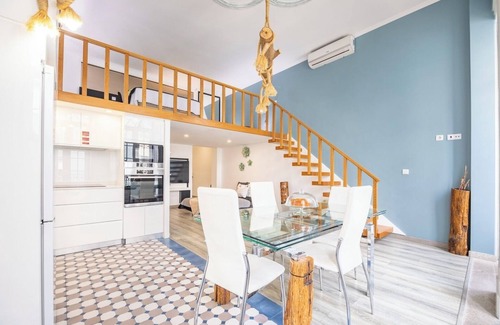 Centro / Baixa Apartment | HostWise - Luxurious Flat w/Mezzanine