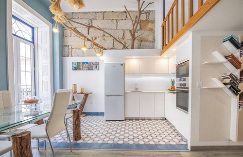 Centro / Baixa Apartment | HostWise - Luxurious Flat w/Mezzanine