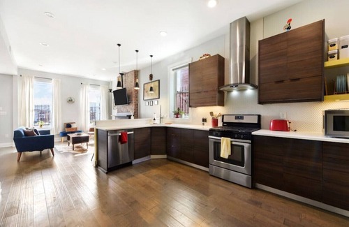 Mexican War Streets House | ★ HostWise Stays ★ Family Friendly, Great Area, Artist Abode!