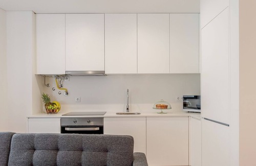 Leca da Palmeira Apartment | HostWise - Stylish Studios w/Balcony and Parking