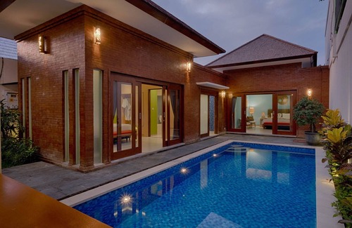 Pererenan Villa | HOT PROMO! Luxury and Serene Family Villa close to Echo Beach Canggu