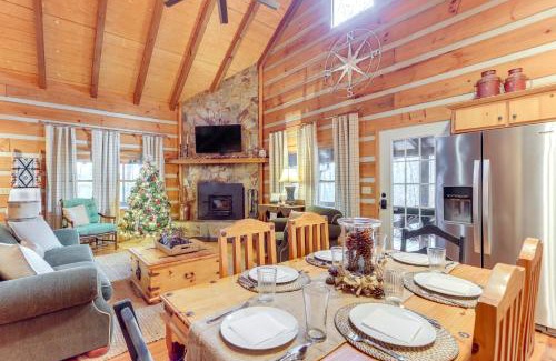 Dial House | Hot Tub and Games Ridgetop Cabin in Blue Ridge!