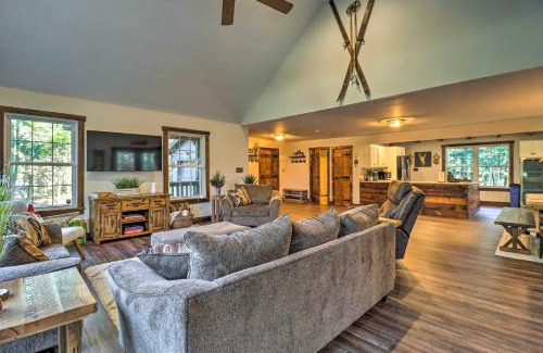 Albrightsville House | Hot Tub, Beach Access Albrightsville Retreat!