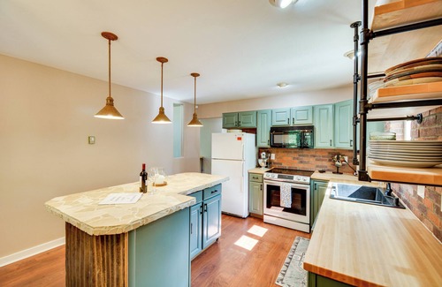 Alma Cabin | Hot Tub & Deck: Cabin Near Dtwn Alma & Breck